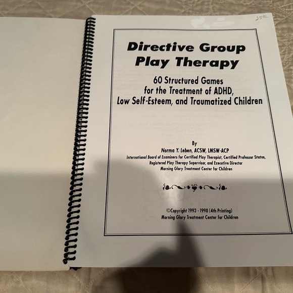 Directive play therapy-60 structured games for the treatment of ADHD&self esteem - Picture 2 of 9